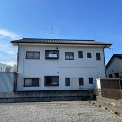深谷市　緑ヶ丘　外壁塗装工事　雨樋交換工事　瓦差し替え工事