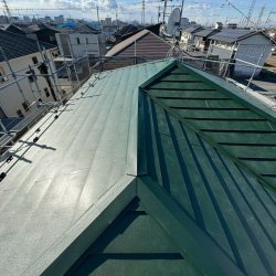 熊谷市　箱田　屋根カバー工事